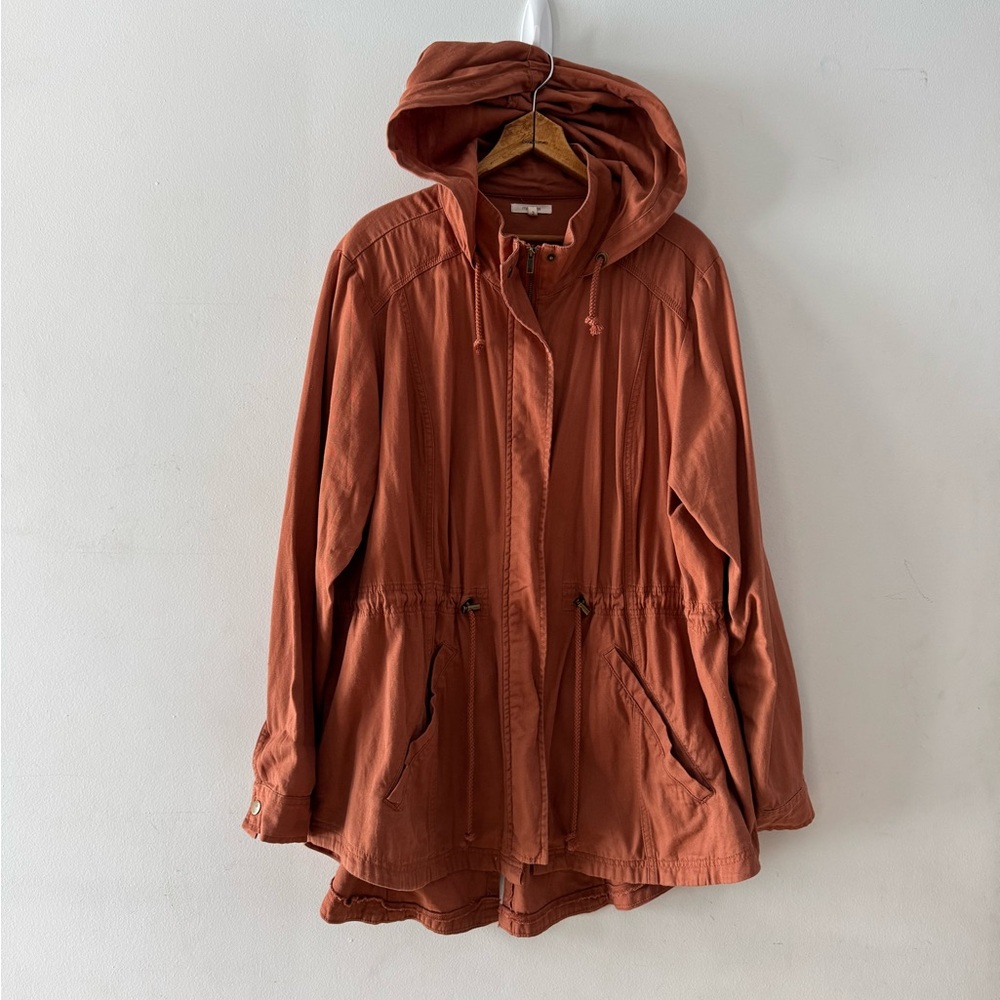 Maurices Jacket, sz‎ 2, hood, spring, lightweight, casual, classic, retro,